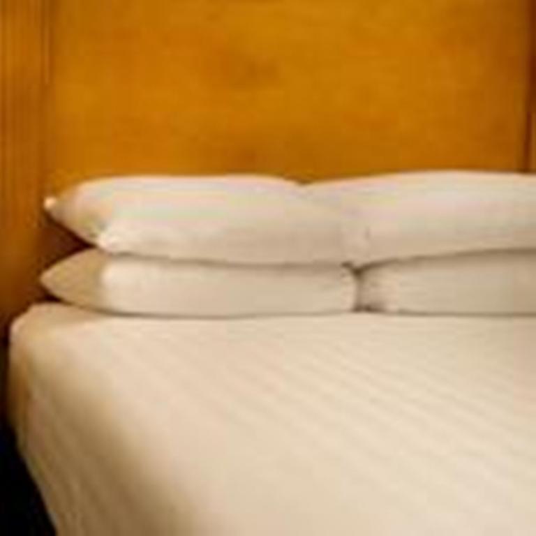 Pear Tree Inn Kansas City Overland Park オーバーランドパーク エクステリア 写真